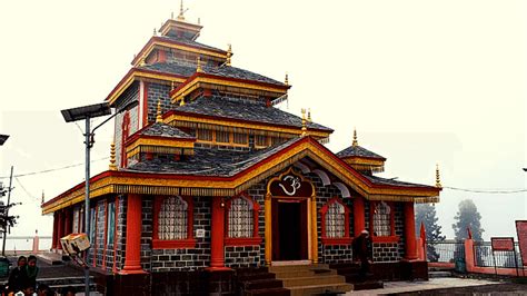 Surkanda Devi Temple in Dhanaulti