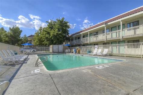 Motel 6 Barstow - UPDATED 2017 Prices & Reviews (CA) - TripAdvisor