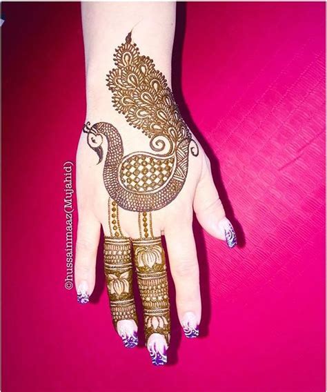 64 Latest Peacock Mehndi Design to try in 2018 for hands and feet - Wedandbeyond