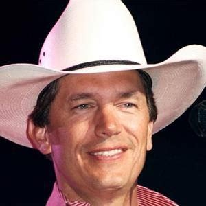 George Strait - Age, Family, Bio | Famous Birthdays