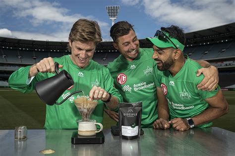 Haris Rauf visits Adam Zampa and Marcus Stoinis' Love Cafe | ESPNcricinfo.com