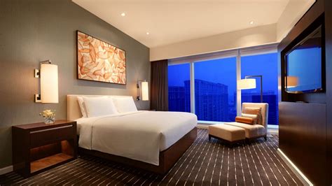 Luxury Hotel Rooms and Suites in Macau | Grand Hyatt Macau