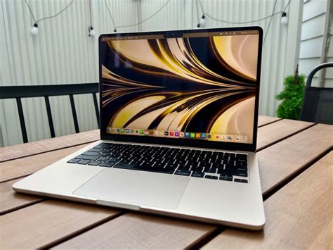 MacBook Air with M2 Review: Modern Design + Modern Performance - TheStreet