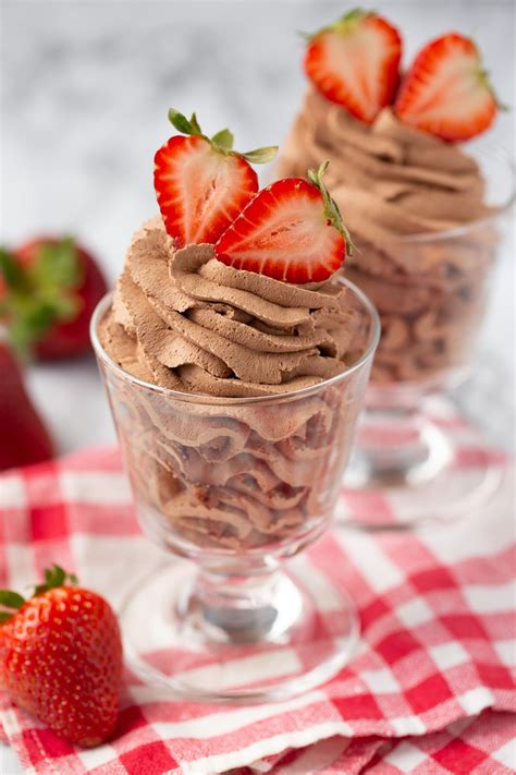 Thick and Creamy Chocolate Mousse Recipe - Super Healthy Kids