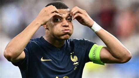 Chelsea leading race to sign France captain Kylian Mbappe on free ...