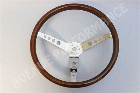 AVENUE VINTAGE WOOD STEERING WHEEL – Avenue Performance