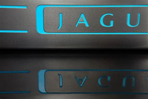 Jaguar XF Illuminated Door Sill Plates – Adamesh