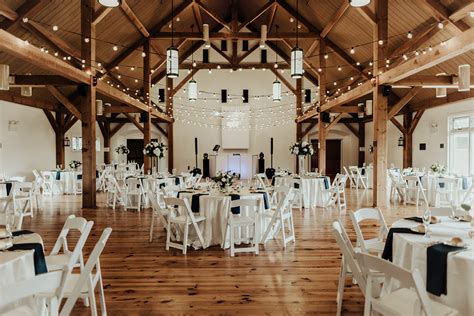 Barn Wedding Venues With Plenty of Charm in the Philadelphia Area