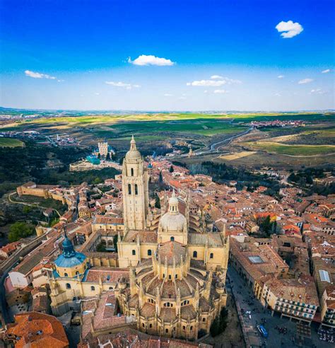 Segovia Cathedral - The Complete Guide [+best viewpoints]