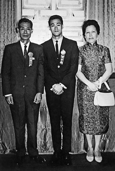 Bruce with his parents - Bruce Lee Photo (26776067) - Fanpop