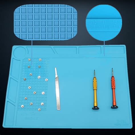 Heat-resistant soldering pad / work surface protector & organizer