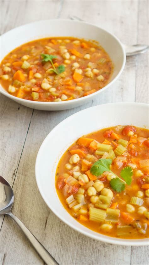 Spicy Chickpea Soup - The Cookware Geek