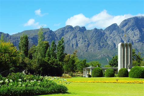 10 Historical Landmarks to See in South Africa