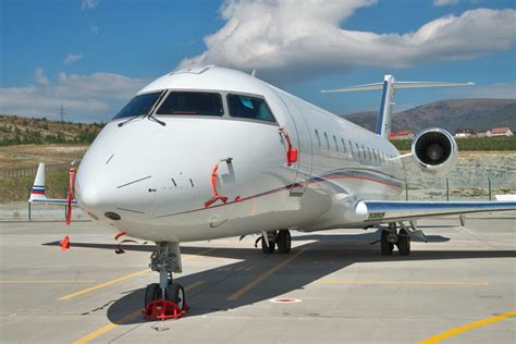 Bombardier CRJ: the history of top regional aircraft - EFTEC AERO