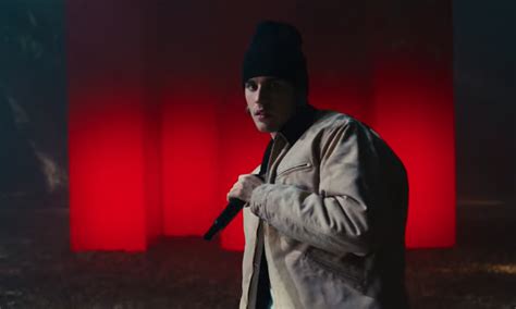 Justin Bieber Performs ‘Hold On’ Live From Los Angeles Hills For Vevo