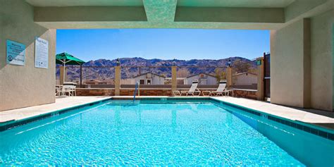 Holiday Inn Express & Suites Twentynine Palms- Joshua Tree - Twentynine ...