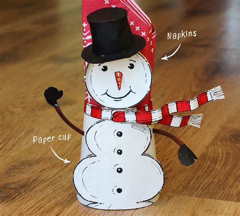 How to Make a Snowman Napkin Holder from Two Paper Cups