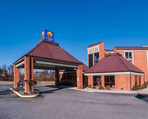 COMFORT INN VIRGINIA HORSE CENTER $89 ($̶1̶3̶9̶) - Updated 2021 Prices ...