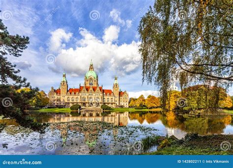 The Hannover City New Town Hall Stock Image - Image of fall, travel: 142802211