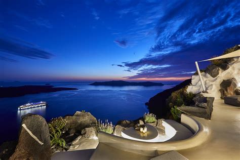 Apollo Villa in Santorini