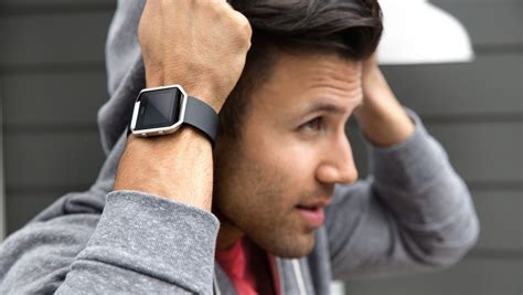 Best Fitbit for Men | theradar