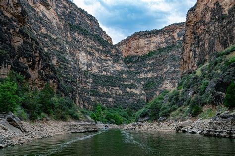 A Dozen Facts About Bighorn Canyon That Will BLOW Your Mind