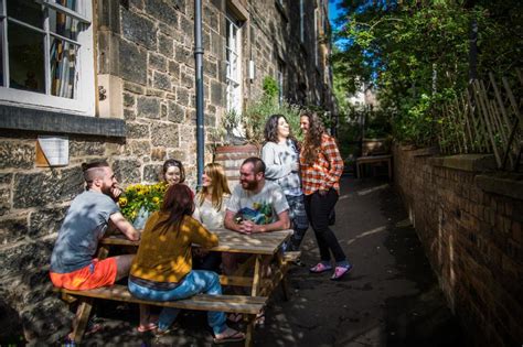 Castle Rock Hostel in Edinburgh - Prices 2021 (How to compare?)