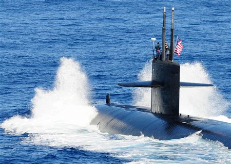 This Old Submarine Is the Spine of the Navy (And It Can Take on Anyone ...