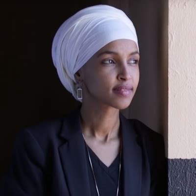 Ilhan Omar No Hijab : Fox News Condemns Host S Criticism Of Ilhan Omar ...