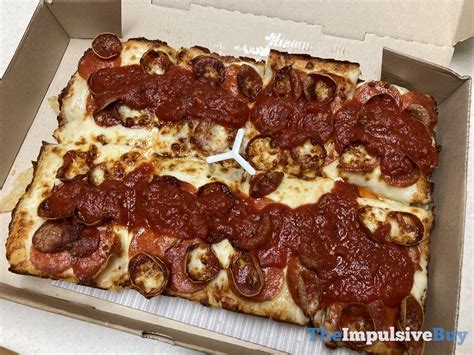 Pizza-Hut-Detroit-Style-Double-Pepperoni-Pizza-Whole.jpeg - The ...