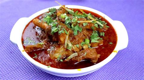 Hyderabadi Mutton Paya - Mughlai Paya Recipe - Tasted Recipes