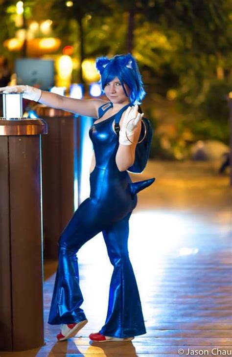 Cosplay Wednesday - Sonic the Hedgehog's Sonic - GamersHeroes