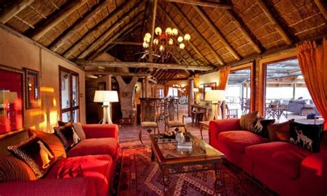 Deception Valley Lodge - Botswana