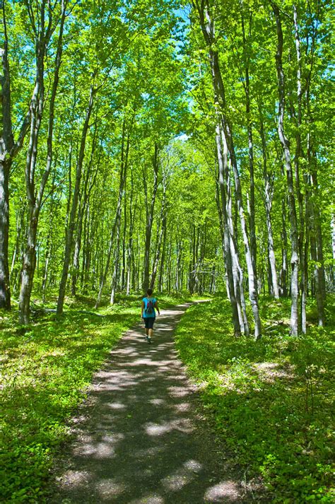 10 Awesome Mountains In Michigan - A-Z Animals