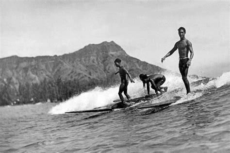 Fun in the Water: 20 Interesting Vintage Pictures of Surfers From the Early 20th Century ...