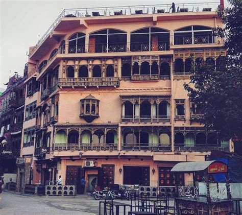 19 pictures that capture Pakistan's stunning old buildings