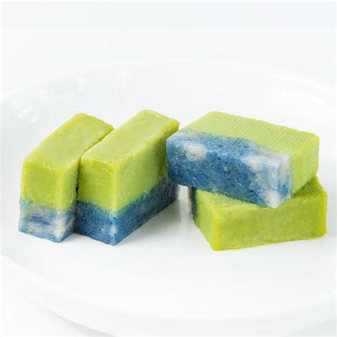 Kueh Salat – OLLELLA