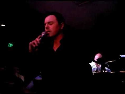 Seth MacFarlane singing Crooner Songs - YouTube