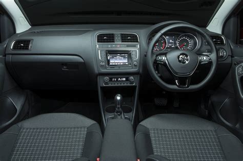 2015 Volkswagen Polo Comfortline interior