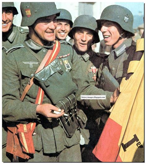 HISTORY IN IMAGES: Pictures Of War, History , WW2: German Soldiers, German Army During WW2: ALL ...