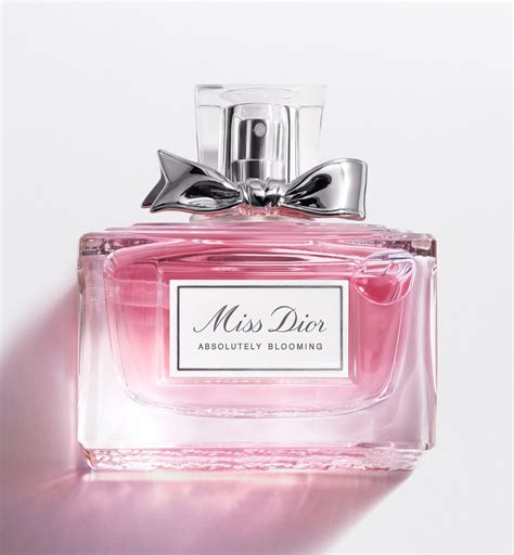 Women Fragrance: Miss Dior Absolutely Blooming