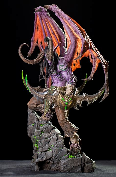 BlizzCon Roundup: Badge Pickup Info, Illidan Statue Preview, Virtual ...