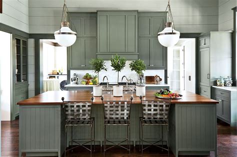 6 Paint Colors We're Loving For Kitchen Cabinets In 2023, According To Designers | Green kitchen ...
