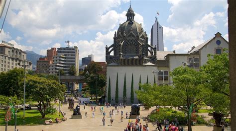 Travel Medellin: Best of Medellin, Visit Antioquia | Expedia Tourism