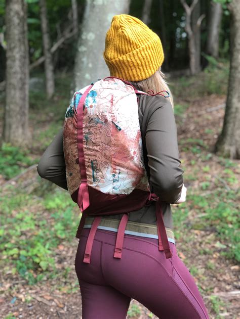 7 Hiking Accessories You Should Always Have, Whether You’re A Newbie Or Experienced Hiker