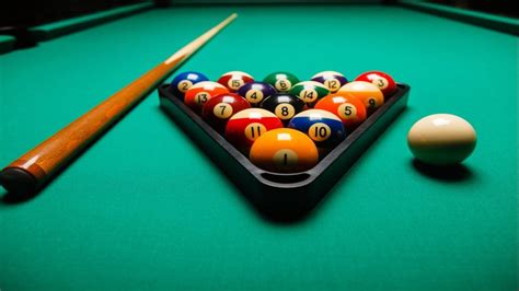 8 Ball Pool Live | Things to do inside, Smokies, Play pool