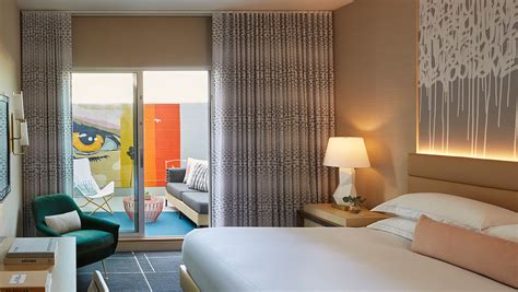 Hotel Rooms in Los Angeles | Kimpton Hotel Wilshire