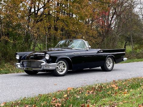 1957 Ford Thunderbird | GAA Classic Cars