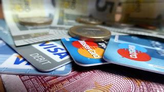 Credit Cards and Cash | Credit Cards with some euro cash | Flickr