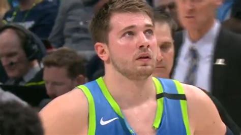 Luka Doncic rips his jersey in frustration after missing a couple of free throws - Article - Bardown